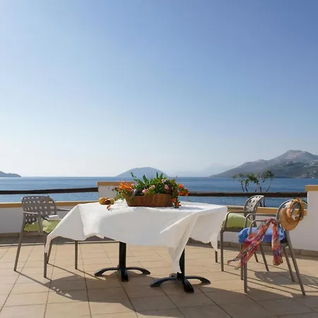 Apartahotel Panteli Beach Hotel 3*