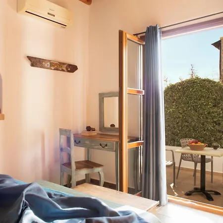 Panteli Beach Hotel Apartahotel 3*
