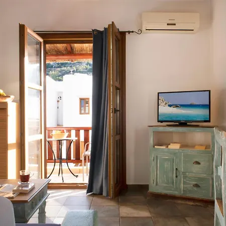 Panteli Beach Hotel 3*