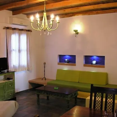 Panteli Beach Hotel Апарт-отель 4*