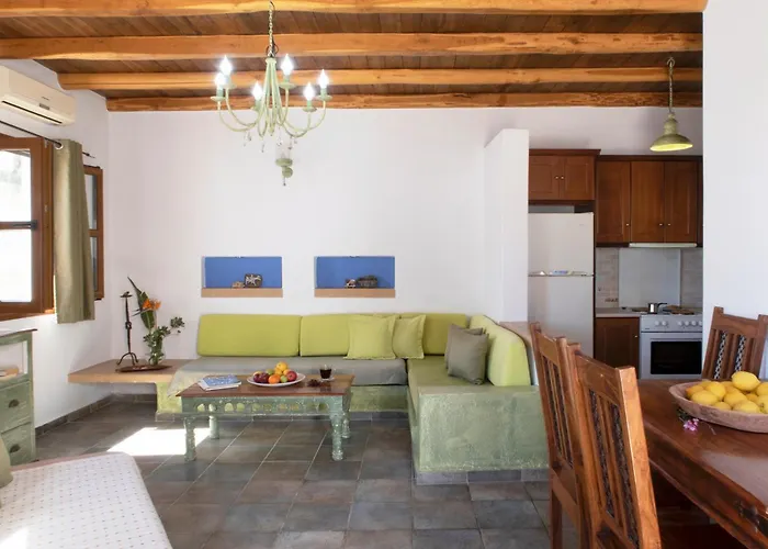 Apart Otel Panteli Beach Hotel 4*