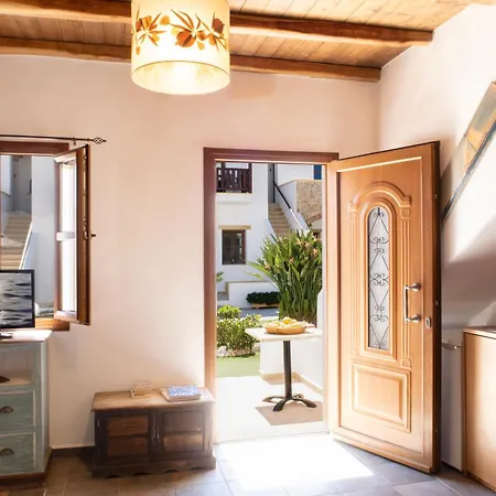 Panteli Beach Hotel 4*