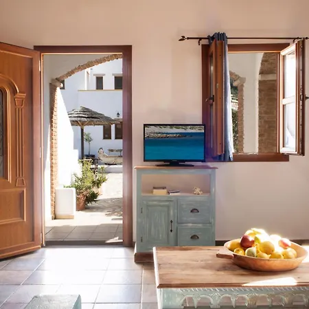 Aparthotel Panteli Beach Hotel