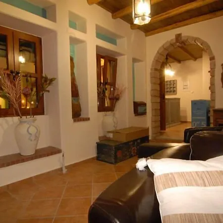 Apartmanhotel Panteli Beach Hotel 4*