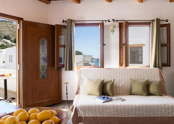 بانتيلي بيتش 4* Panteli