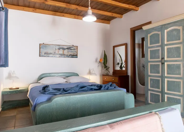 بانتيلي بيتش Panteli