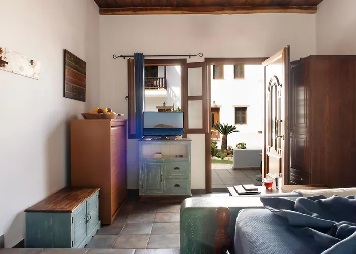 Panteli Beach Hotel 4*