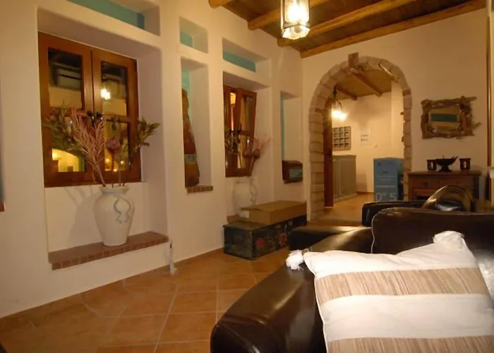 Lägenhetshotell Panteli Beach Hotel 4*